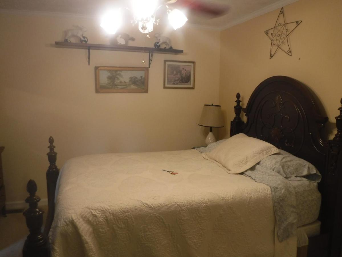 Serenityhill Bed And Breakfast Brownsville Esterno foto