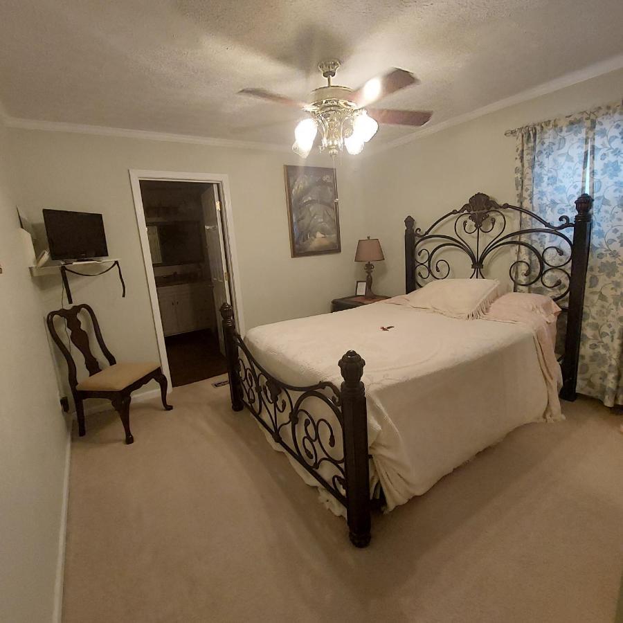 Serenityhill Bed And Breakfast Brownsville Esterno foto